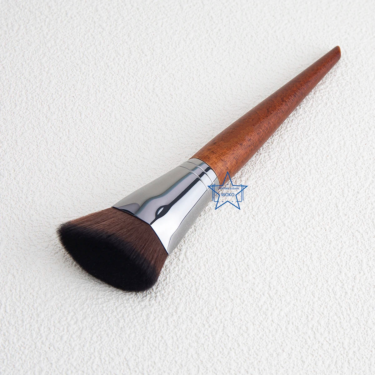 M108 106 Flat Foundation Brush  BB Cream Blender Concealer Foundation Liquid Brush Large Foundation Brush Cream Makeup Tools